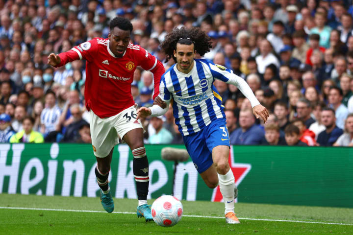           Manchester City reach a personal term agreement with Brighton full-back
