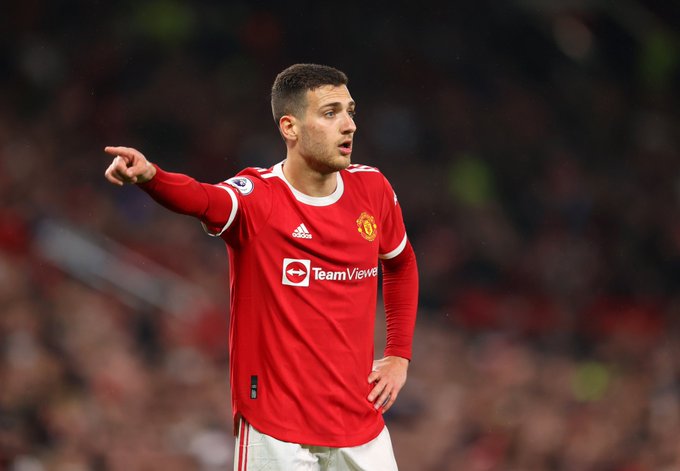 Diogo Dalot is expected to stay at Manchester United this summer