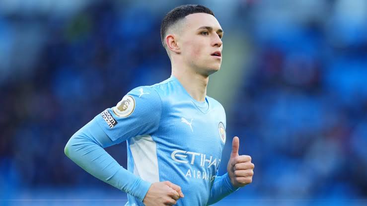 Kevin de Bruyne loses out on the PFA award to Man City teammate Phil Foden