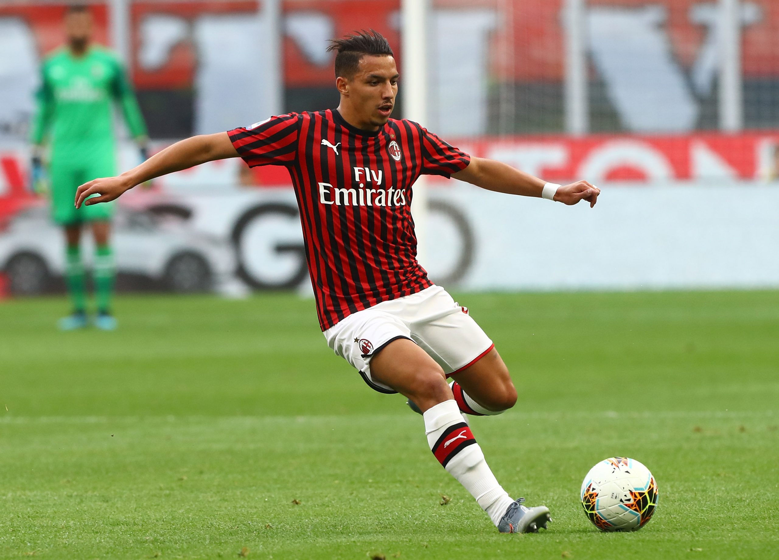 Arsenal are reportedly interested in signing a £34 million AC Milan midfielder
