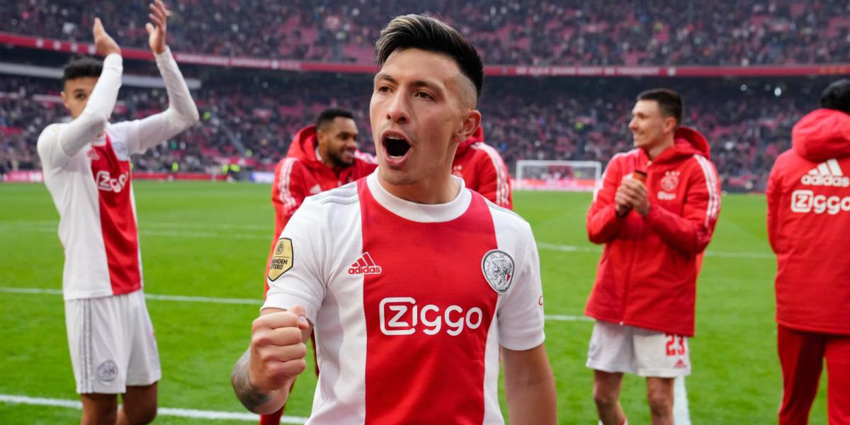 Man United make improved £43m bid to sign Ajax defender