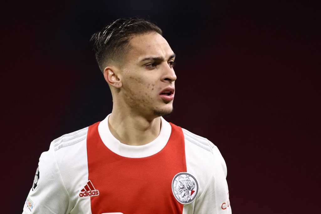              Fabrizio Romano: confirmed Manchester United is now ready to sign Ajax attacker